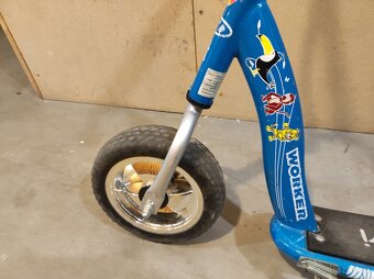 Dětská koloběžka Worker - 3