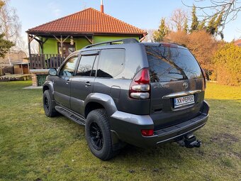 Toyota Land Cruiser 120 3.0 D-4D - 3