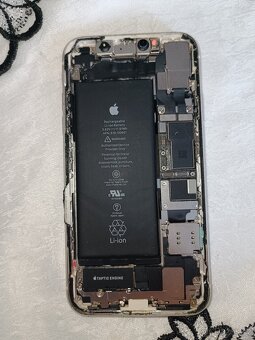 iPhone 11 - 3