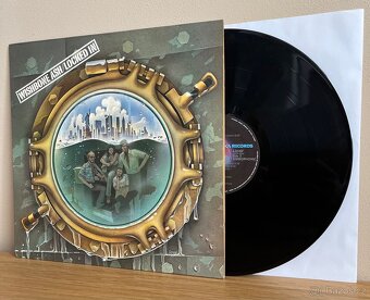Wishbone Ash – Locked In - 3