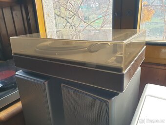 Gramofon Philips, Universum - 3