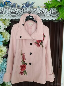 H&M růžový kabát s výšivkou vel. 44 - 3