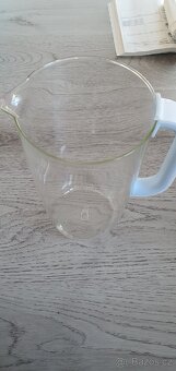 BRITA Skleněná filtrační konvice 2,5 l včetně noveho filtru - 3