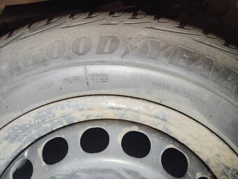 5x112 6,5x16 et42, škoda VW, 215/65 R16 zimní - 3