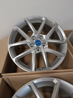 5x114.3 R18 Borbet - 3
