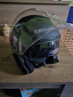 Helma na motorku CASSIDA XL - 3