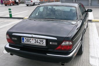 PRODÁM AGUAR XJ, 3.2 V8 EXECUTIVE. r.v. 1999/2000 - 3