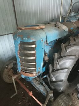 ZETOR 25A + ZETOR 25K + NÁHRADNÍ DÍLY - 3