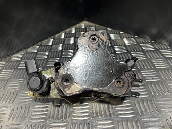 //Vstřikovací Čerpadlo Mercedes OM648 Bosch// - 3