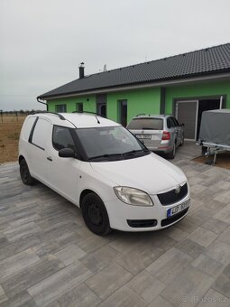 ŠKODA Roomster Praktik 1.4 benzín, nová STK, tažné - 3
