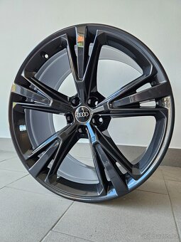 Originální Audi Q7/Q8 - 21" - 3