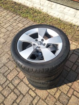 ALU kola 225/45r17 + Zdarma. - 3
