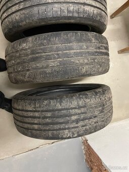 Prodám letní pneu Continental 215/55 r17 - 3