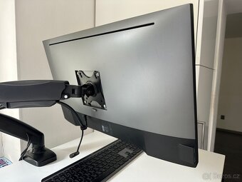 Monitor Dell UltraSharp 27" 2K IPS, model U2717D - 3