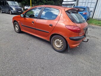 Peugeot 206 1.1i - 3
