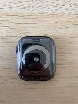Apple Watch Series 5 44mm - 3