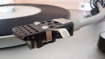Gramofon Tesla - 3