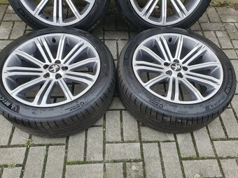Alu kola peugeot 5x108 r18 8j et27 pneu 235/45/18 - 3
