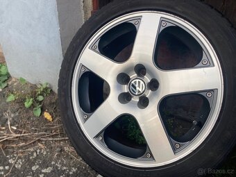 Alu kola VW Santa Fe originál r17 s novými pneu 225/45 - 3
