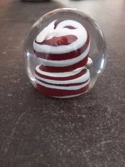 Skleněné těžitko paperweight 5.5cm moser.nesignováno - 3