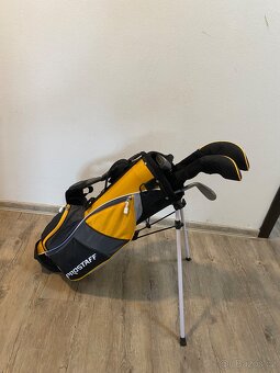 Wilson ProStaff Junior JGI golfový set prav, žlutý (8-11 let - 3
