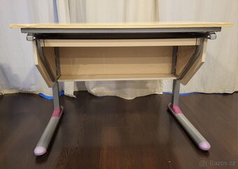 Dětský rostoucí psací stůl s polohovatelnou deskou - 3