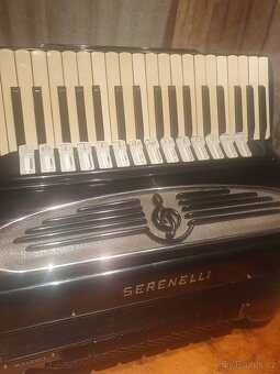 Špičkový akordeon Serenellini (Giulietti) - 3