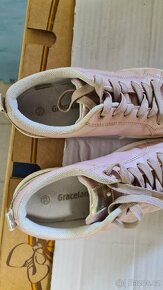 Dívčí botky vel.33, 35 - 3