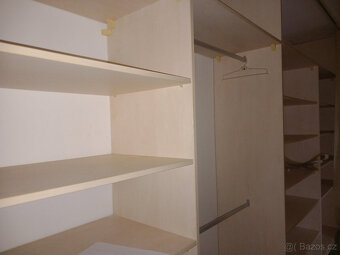 Policová sestava - 3