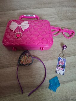 Hračky 40 kusů, dřevěné puzzle,Barbie věci, koníci,hlavolamy - 3