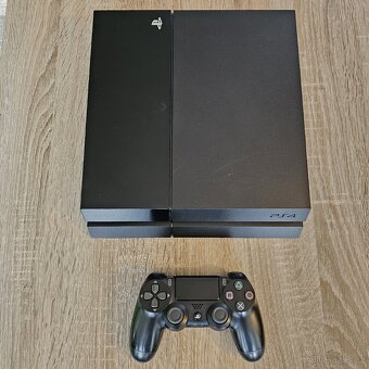 Playstation 4 PS4 1TB FW 12.52 - 3
