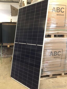 Solární panel 565wp Huasun bifacial Silver/ frame - 3