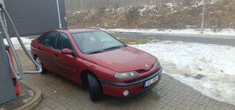 Renault Laguna - 3