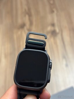 Apple Watch Ultra 2 Black Černý titan, Alpský tah M - 3