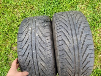 Prodám pneu 215/40 r16 - 3