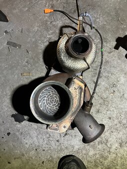 Prodám filtr DPF na octavia 3, 2.0 tdi 110 kw - 3