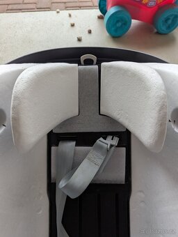 Dětská autosedačka Cybex Aton 5 + Isofix základna - 3