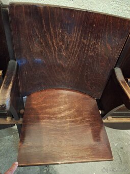 Kinosedačka Thonet, kinosedák - 3