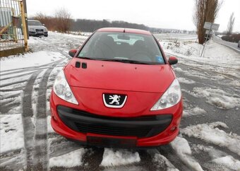 Peugeot 206 1,1 44 kW PLUS KLIMA Serviska benzín - 3