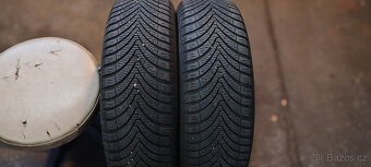 2 zimní pneumatiky KUMHO 185/65R15 88H DOT 2022 - 3