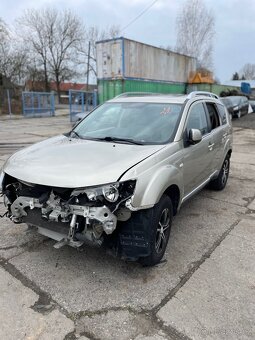 Mitsubishi Outlander 2.0i 2008 - 3