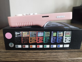 Handheld konzole R36S (verze ArkOS 2.0) +15000 her - růžová - 3