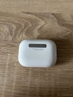 AirPods Pro 2. Generace nabíjecí pouzdro - 3