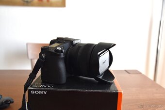 SONY DSC-RX10 - 3