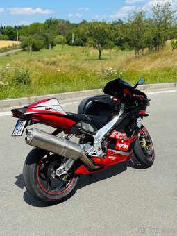 Aprilia RSV MILLE / 998 cm3 / 92 kw / r.v.2002 - 3