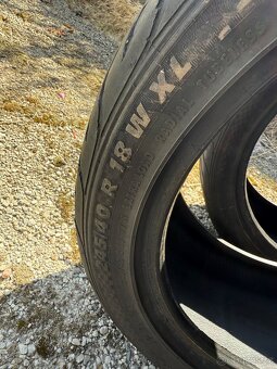 Pneu letní 245/40 R18 sportiva - 3
