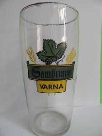Pivní sklo, půllitry, třetinky, pivovarské cedule. - 3