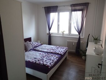 Pronájem bytu 2+1 58m2 s lodžií v Hodoníně, Pronájem bytu 2+ - 3