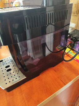 Prodám automatický kávovar DeLonghi Magnafica S - 3