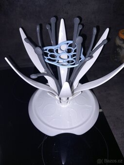 Parní sterilizátor, odkapávač na lahve Nuk a dávkovač mléka - 3